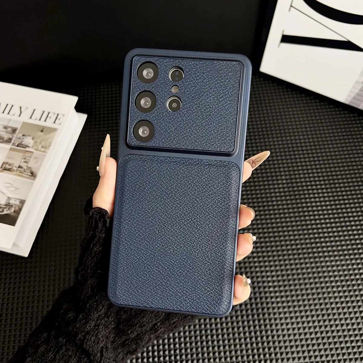 SNAPFIT Case for Samsung Galaxy S26 / S26 Ultra SNAPFIT Plain Leather Luxury Protective Cover Casing - Primary Focuss ā Border Black / S26