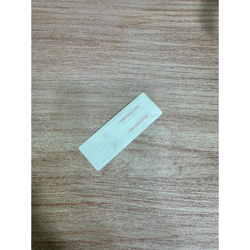 Hydrogel Compatible for Samsung Z Fold 8 Ultra Z Flip 8 SNAPFIT Hinge Protector Clear Anti Gores Hydrogel Engsel 2 Pcs ā Z Fold 8 Ultra